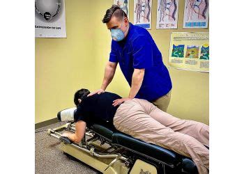 best chiropractors in rockford il.